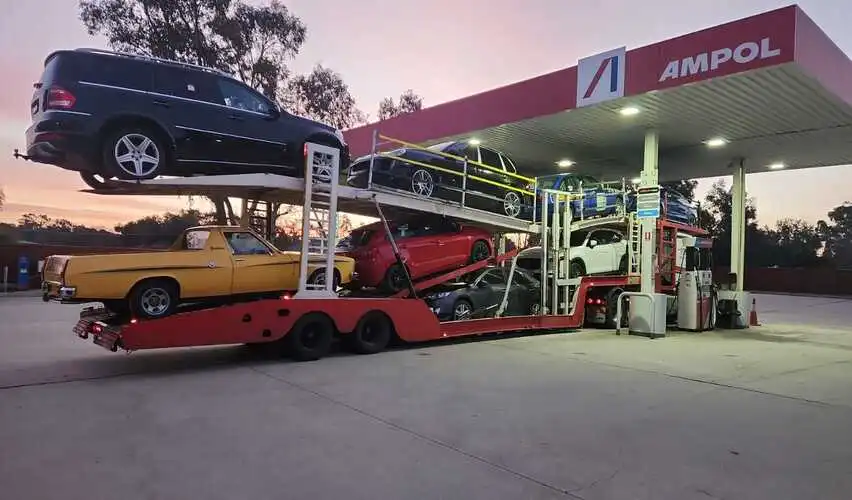 Car transport truck